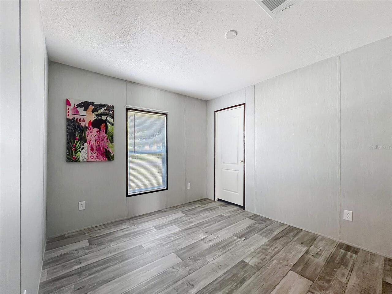 Listing Photo 37