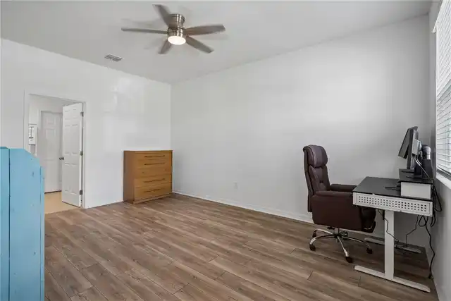 Listing Photo 13