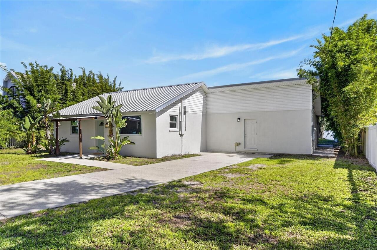 Listing Photo 8