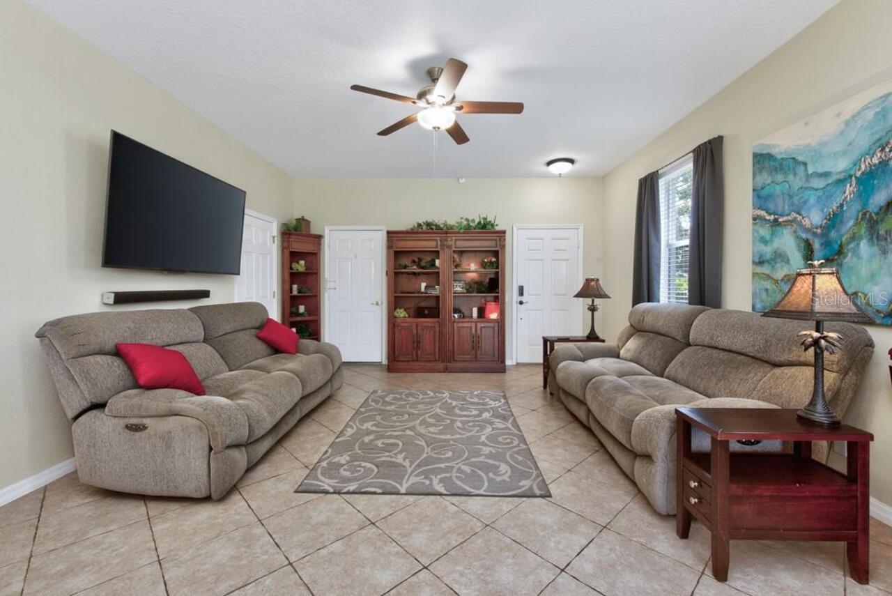 Listing Photo 7