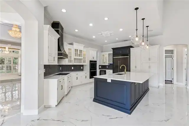 Listing Photo 15