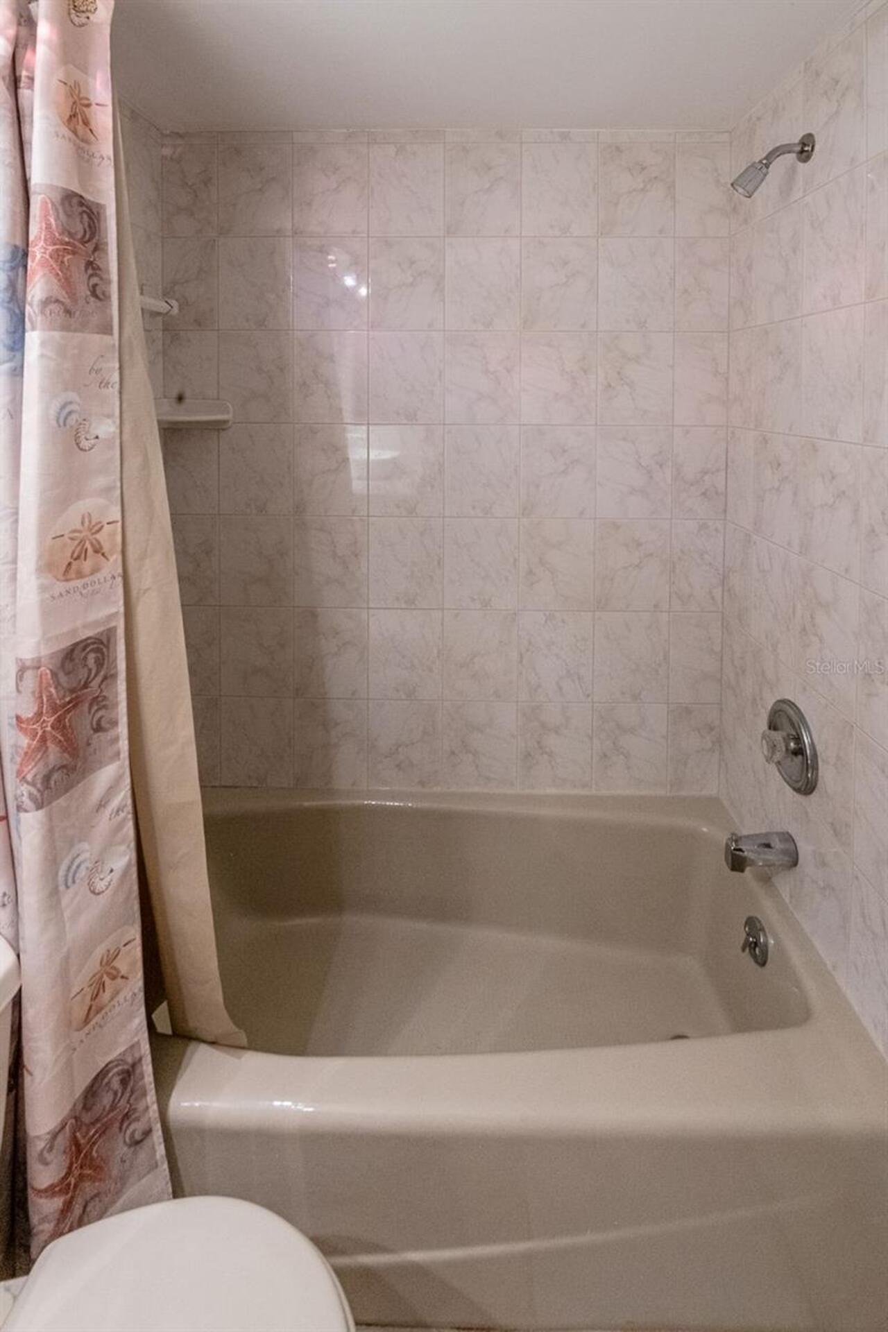 Listing Photo 17