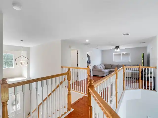 Listing Photo 23