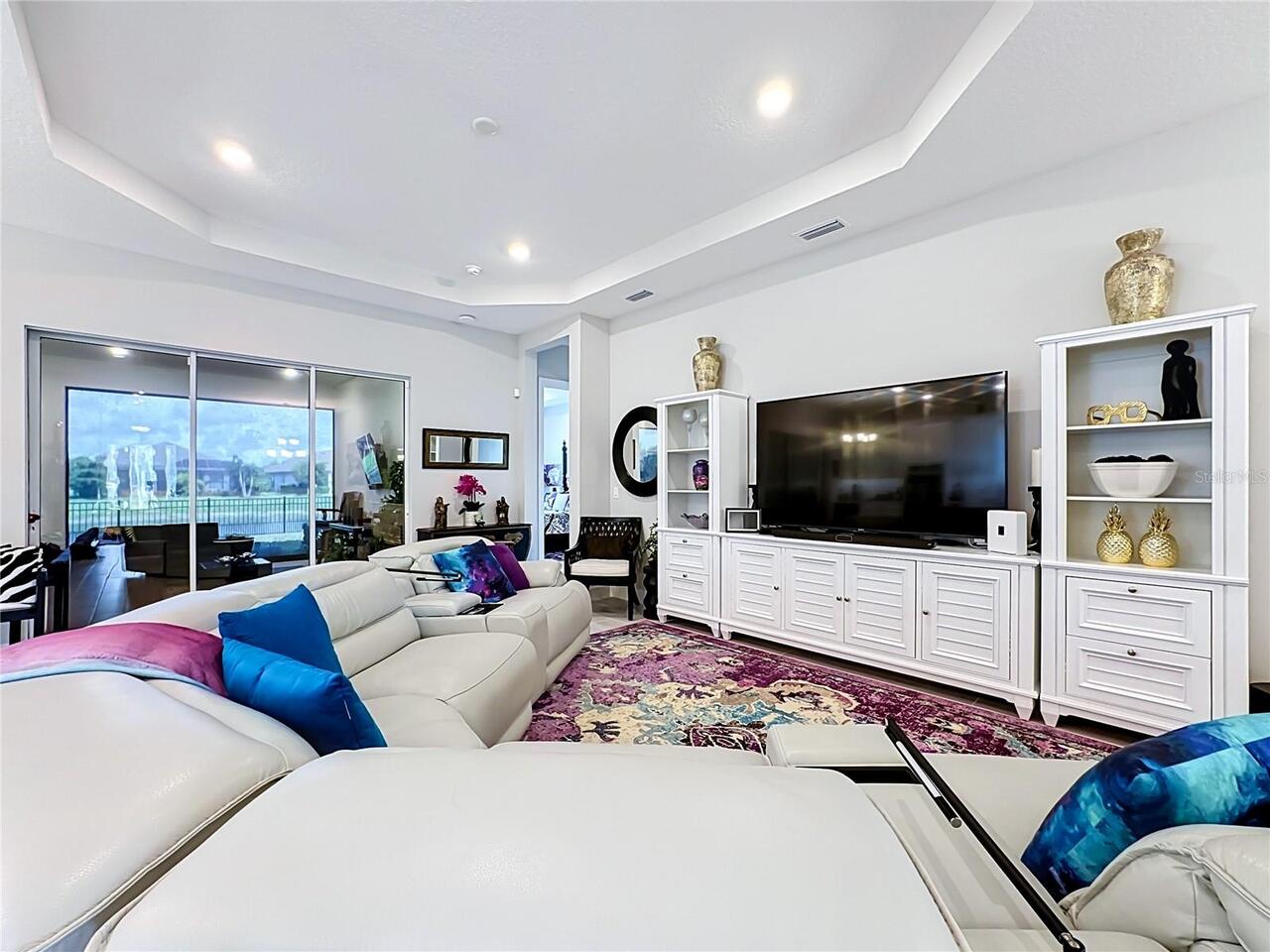 Listing Photo 16