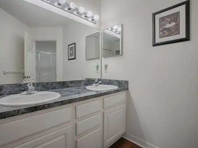 Listing Photo 28