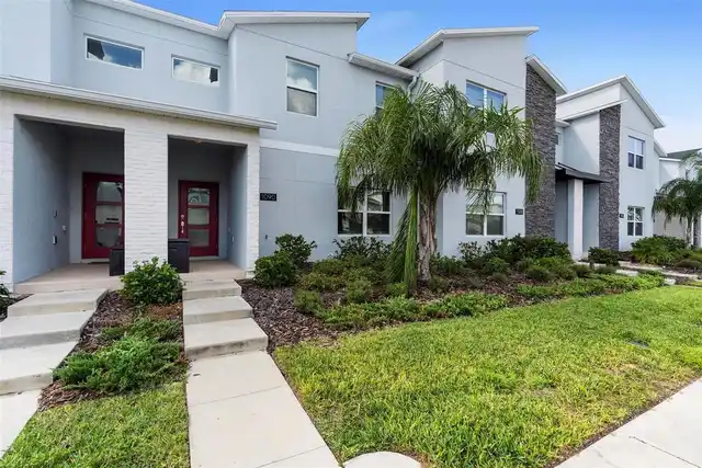 Davenport Real Estate