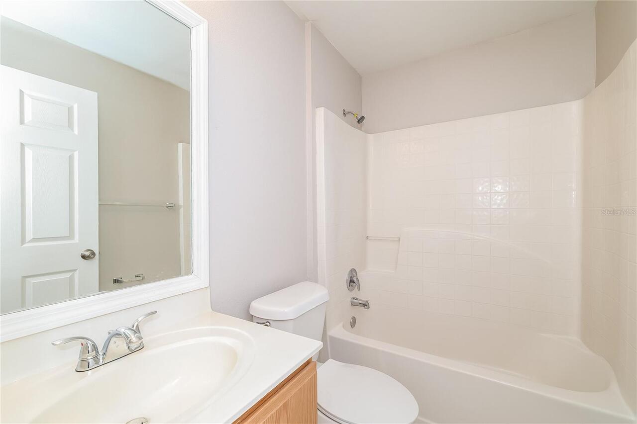 Listing Photo 9