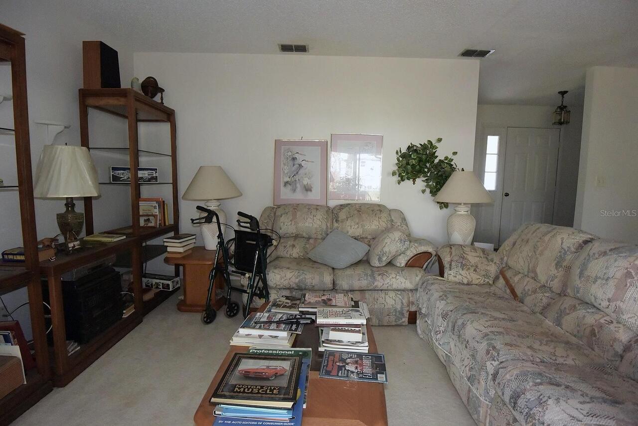 Listing Photo 8