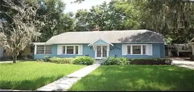 Listing Photo 11