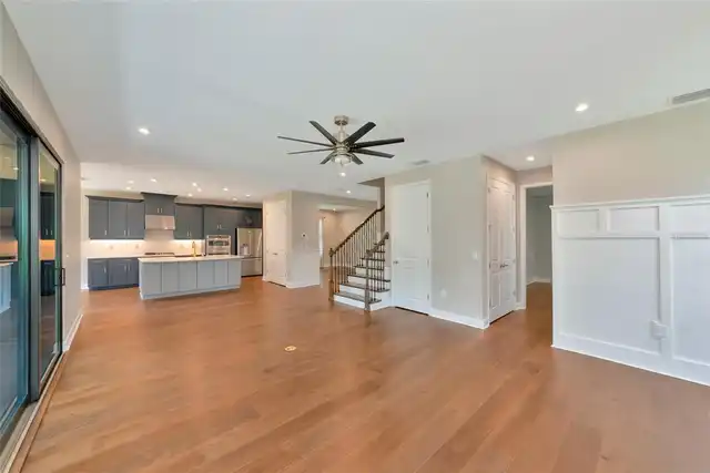 Listing Photo 23