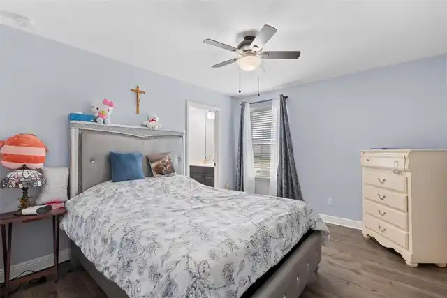 Listing Photo 22