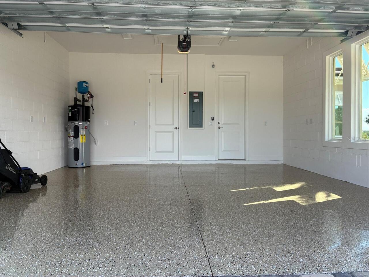 Listing Photo 16