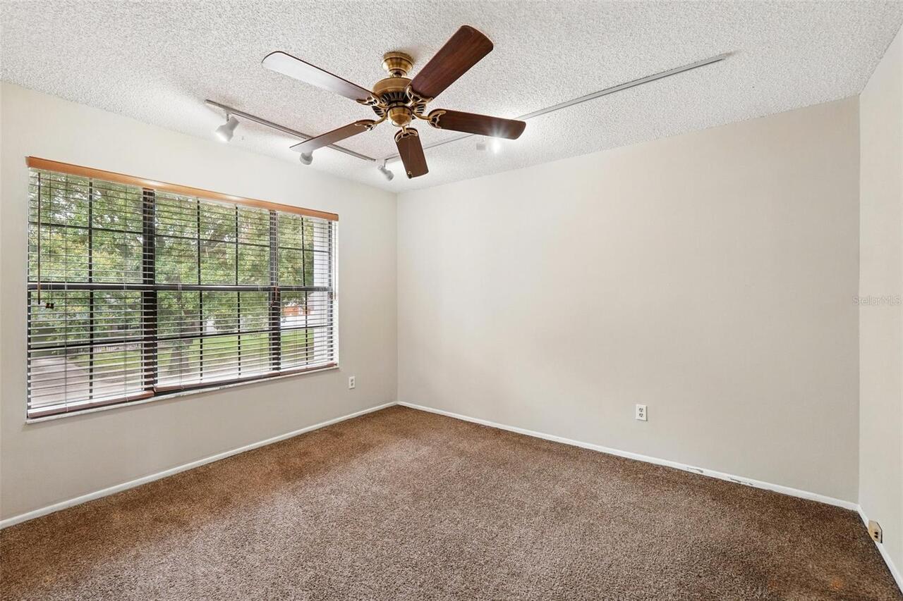 Listing Photo 29