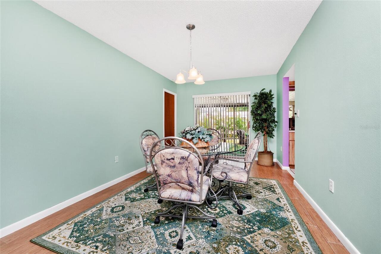 Listing Photo 8