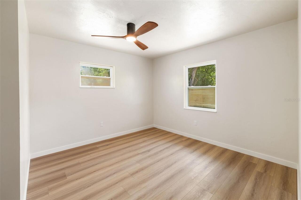Listing Photo 33