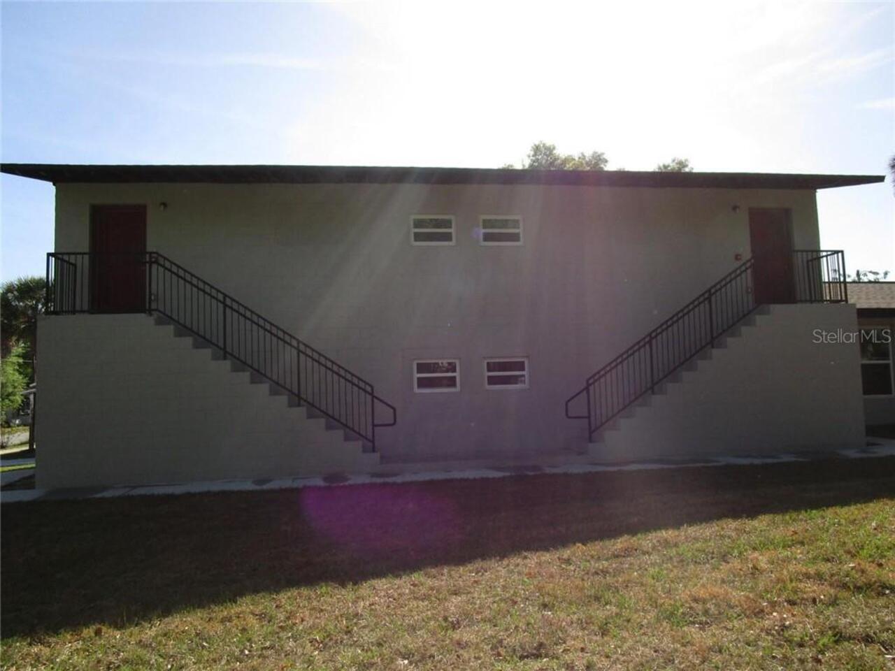 Listing Photo 12
