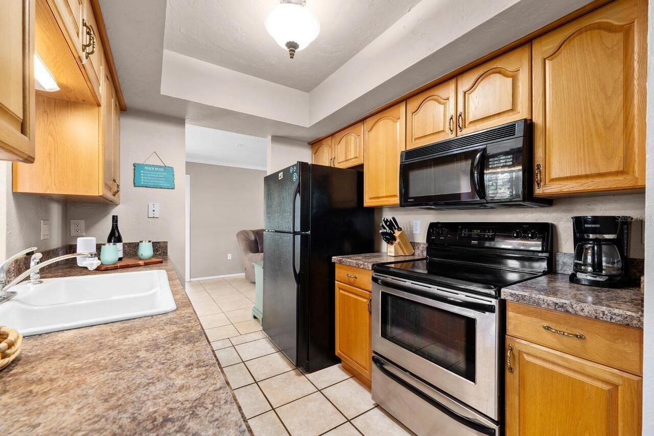 Listing Photo 12