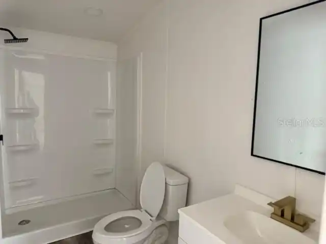 Listing Photo 19