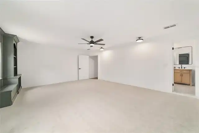 Listing Photo 42