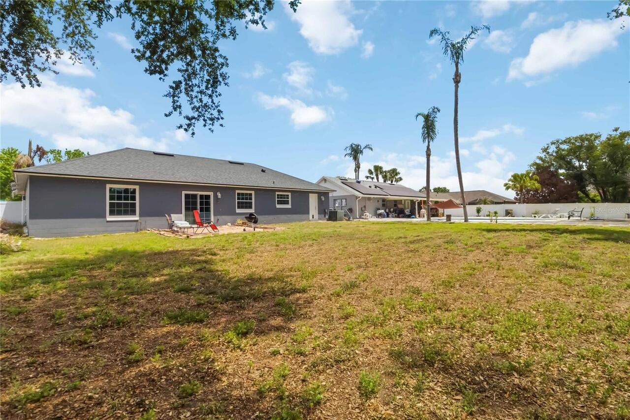 Listing Photo 16