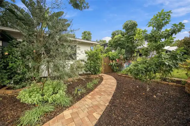 Listing Photo 43