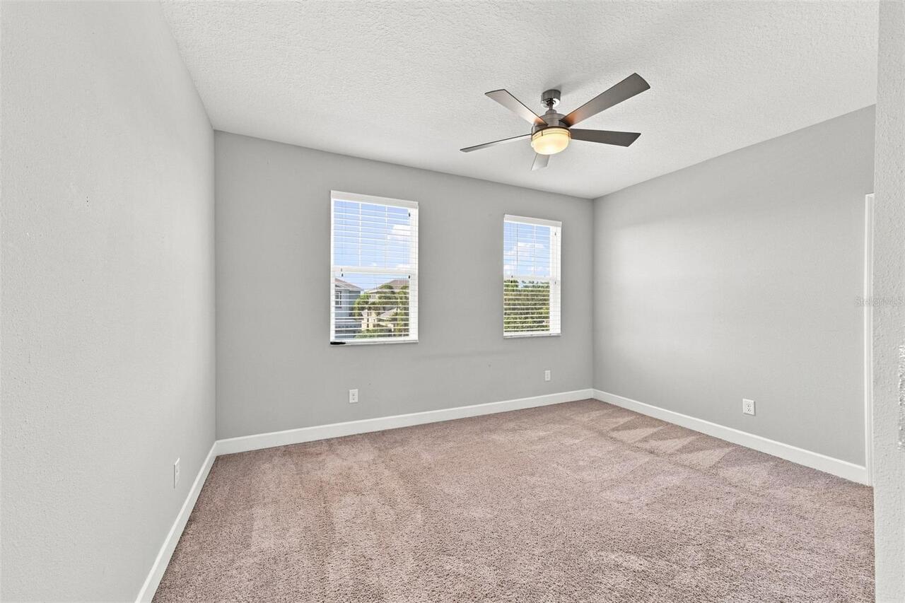 Listing Photo 33