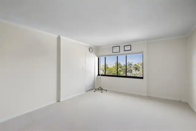 Listing Photo 28