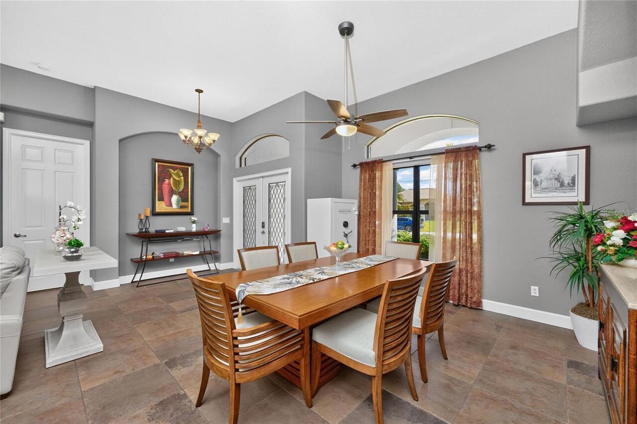 Listing Photo 8