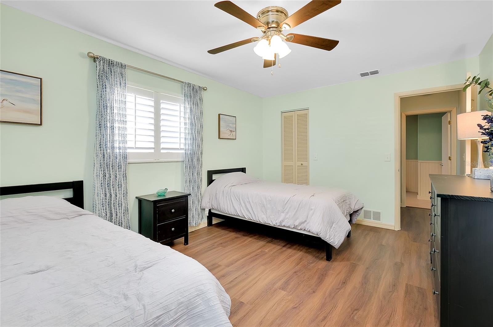 Listing Photo 34