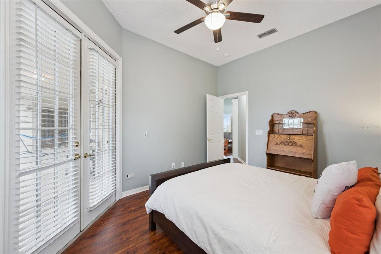 Listing Photo 15