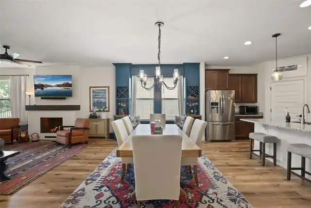 Listing Photo 9