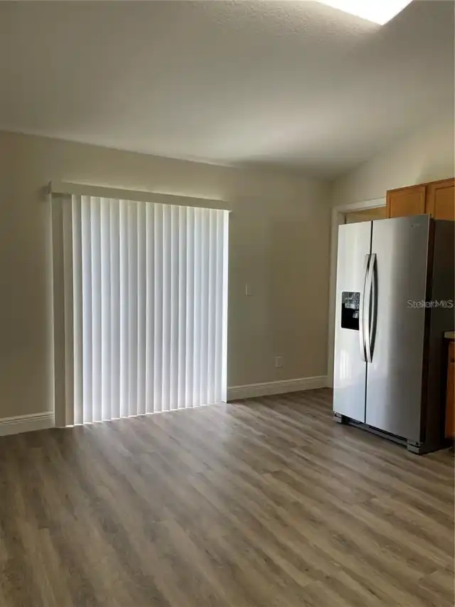 Listing Photo 9