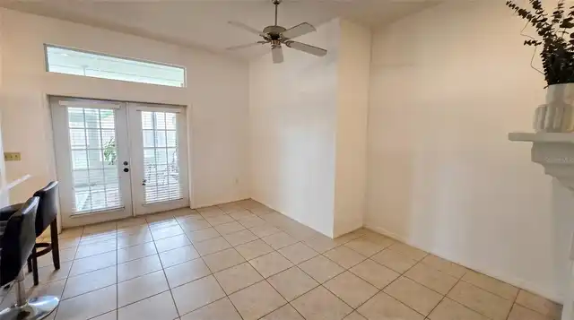 Listing Photo 12