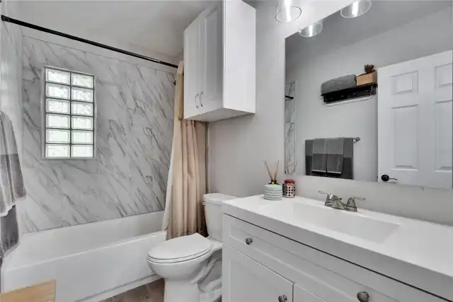 Listing Photo 18