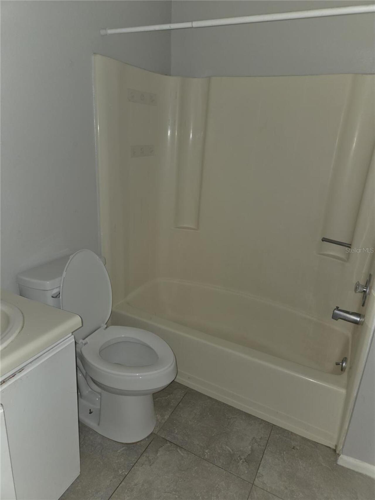 Listing Photo 10