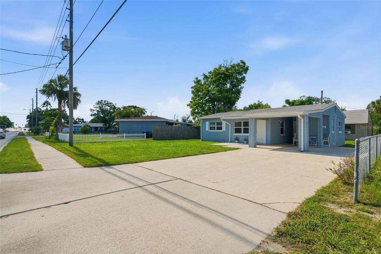 Listing Photo 11