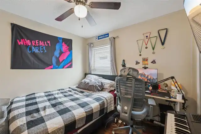 Listing Photo 9