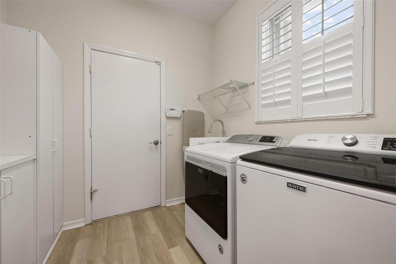 Listing Photo 16