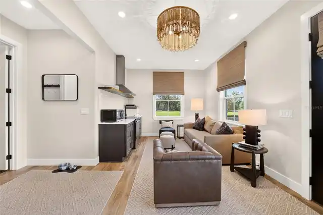 Listing Photo 31