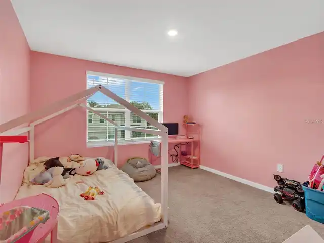 Listing Photo 14