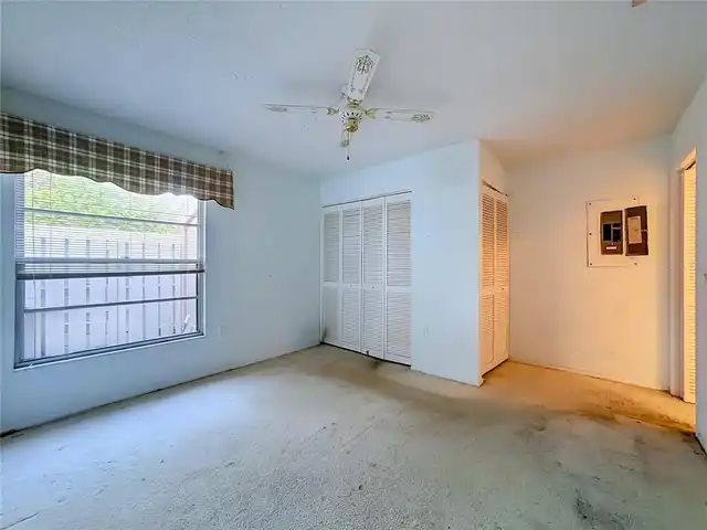 Listing Photo 17