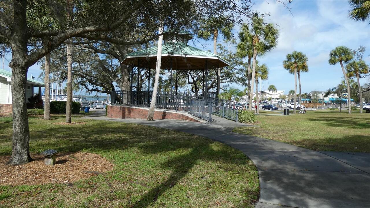 Listing Photo 16