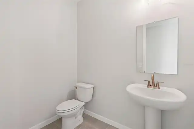 Listing Photo 10