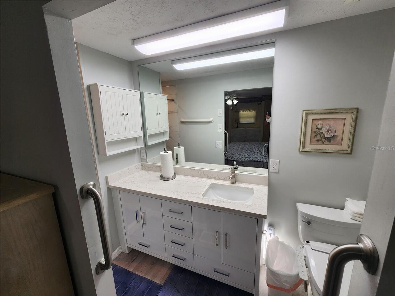 Listing Photo 10