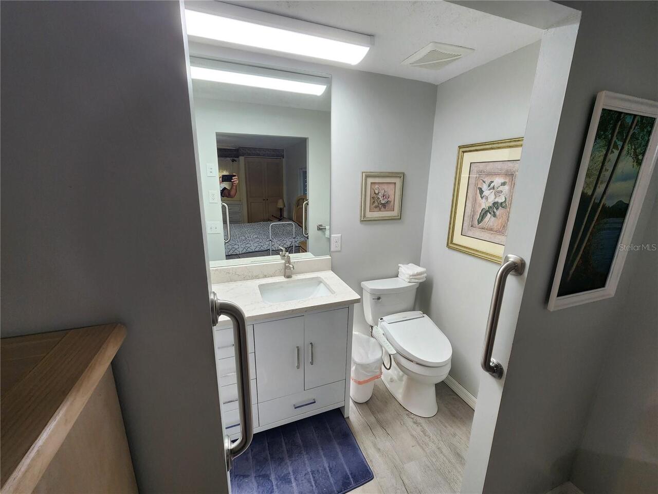Listing Photo 11