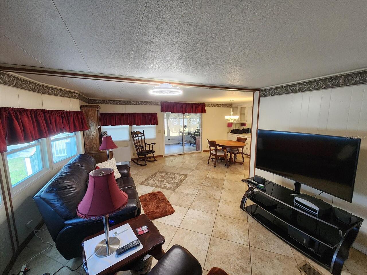 Listing Photo 19
