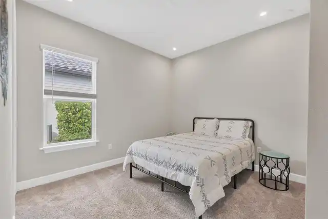 Listing Photo 32