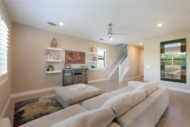 Listing Photo 32