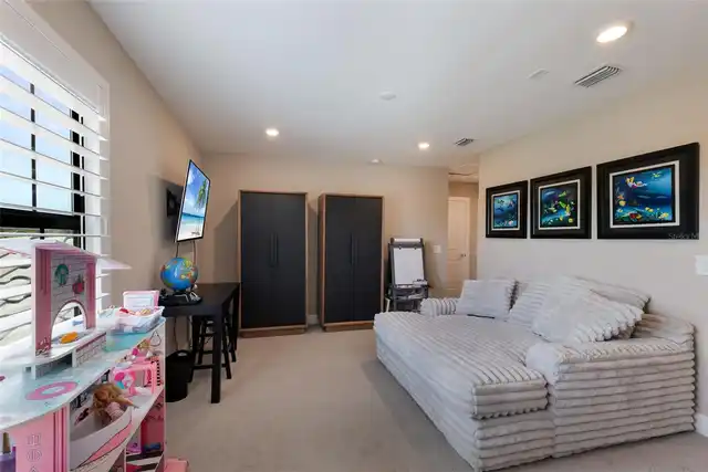Listing Photo 42