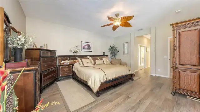 Listing Photo 34